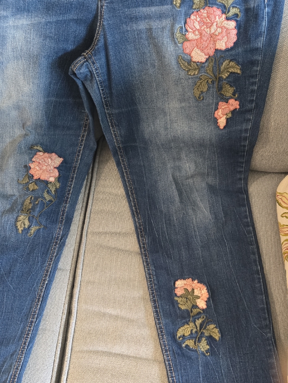 Vintage America Dark Blue Bestie Jeans with Pink Floral Embroidery - Picture 3 of 7